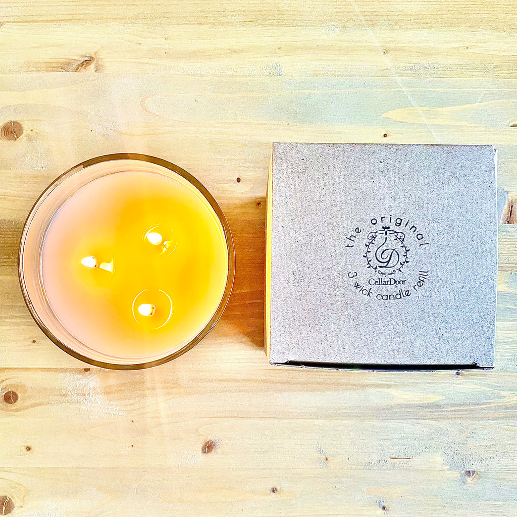 3 Wick Glass Candle Refill in natural wax blend, drop-in design for sustainable reuse
Eco-friendly triple wick candle refill made with beeswax, coconut wax & essential oils